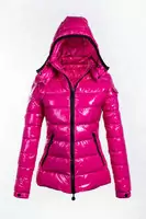 femmes moncler doudounes for less limit snow hoodie pink